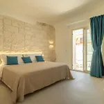 招待所 Le Grotte 4*